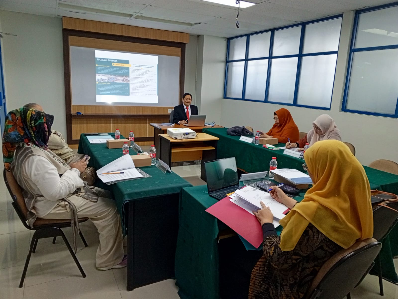 s3 ekonomi kebijakn publik universitas trisakti